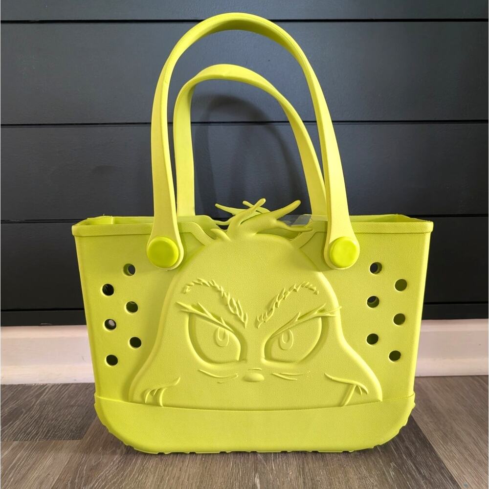 NWT Viral Hobby Lobby The Grinch Bogg-Style Christmas Tote Bag 2026